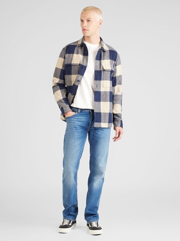 Lee T-Shirt in Beige