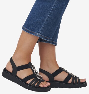 REMONTE Sandals in Black: front