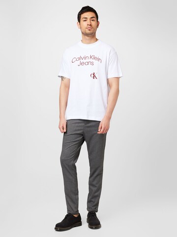 Calvin Klein Jeans - Camiseta en blanco