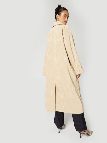 Bella x ABOUT YOU Between-Seasons Coat 'Hanna' in Beige