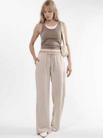 Busem Wide Leg Hose in Beige