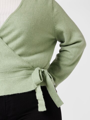 ABOUT YOU Curvy Pletena jopa 'Irem' | zelena barva