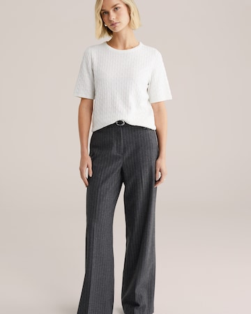 WE Fashion Свитер в Белый