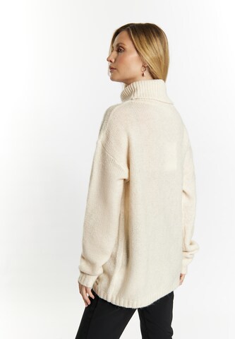 Pullover di Usha in beige