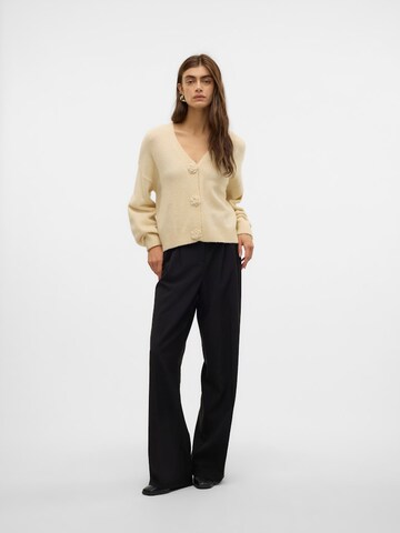 VERO MODA Вязаная кофта 'VMCecily' в Бежевый