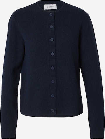 everly® Strickjacke in Blau: Vorderseite