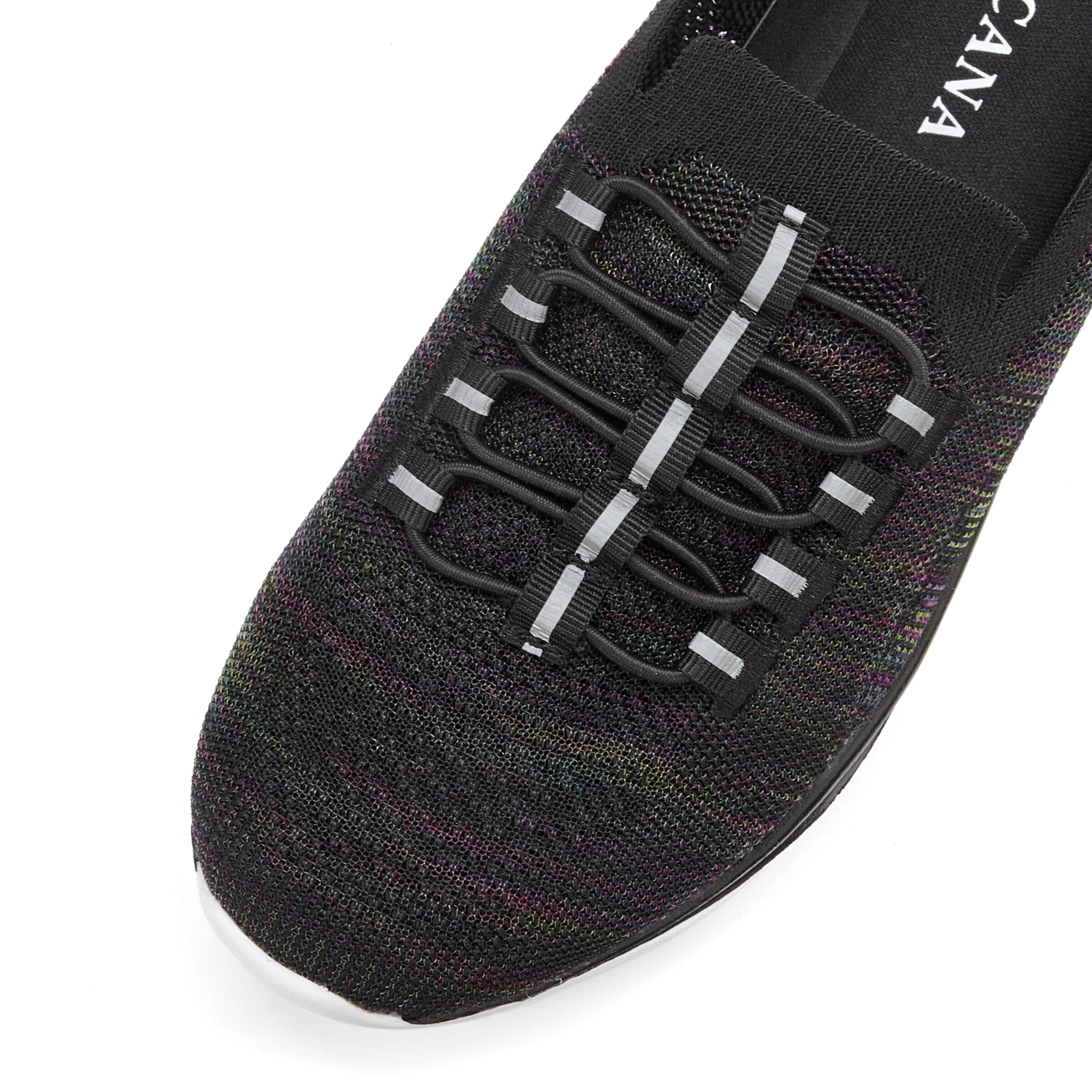 LASCANA Slip-Ons in Black