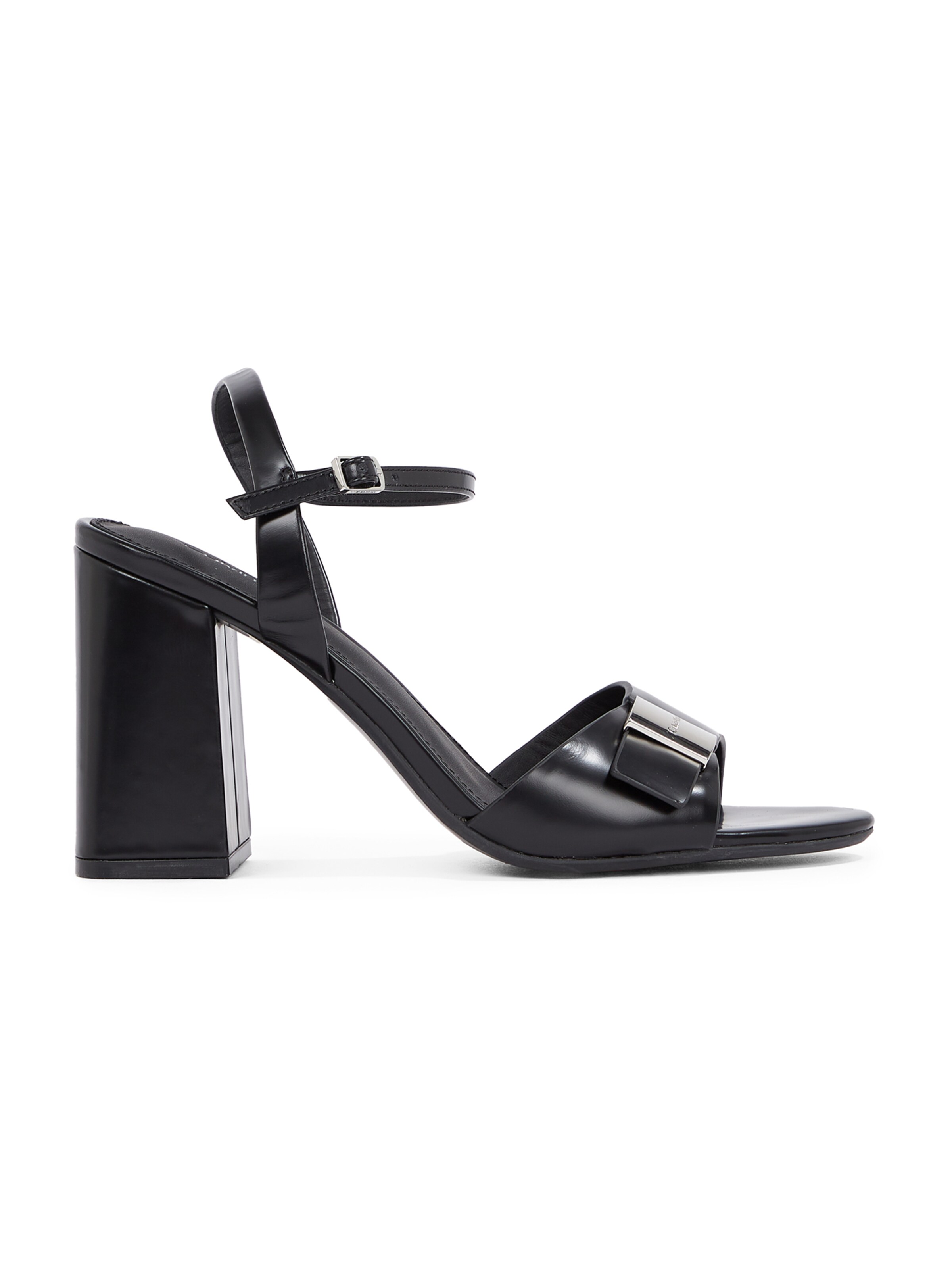 Calvin Klein Sandały z rzemykami w kolorze czarny