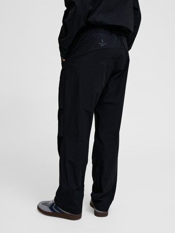 Hummel Loosefit Hose 'Sorona' in Schwarz