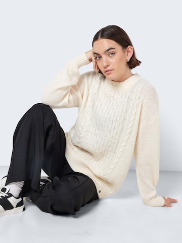 Pullover 'Diego' di Noisy may in beige