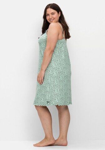 SHEEGO Nightgown in Green