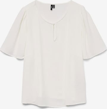 Vero Moda Curve Blouse 'VMAlva' in White: front
