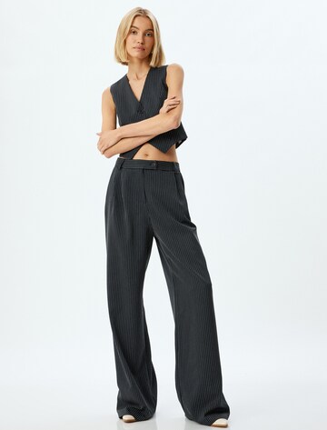 Koton Wide leg Pleat-front trousers in Blue