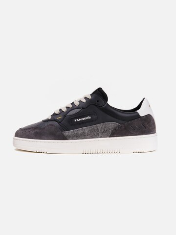 Tanners Sneakers 'Mid-Court Gael' in Black