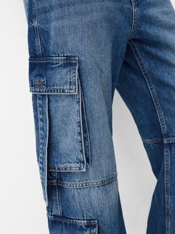 Wide leg Pantaloni eleganți de la Bershka pe albastru