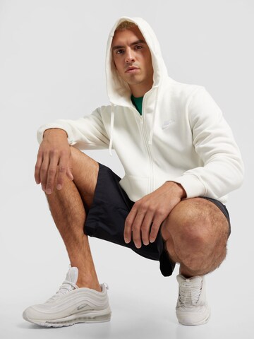 Nike Sportswear Regular fit Tréning dzseki 'CLUB FLEECE' - bézs