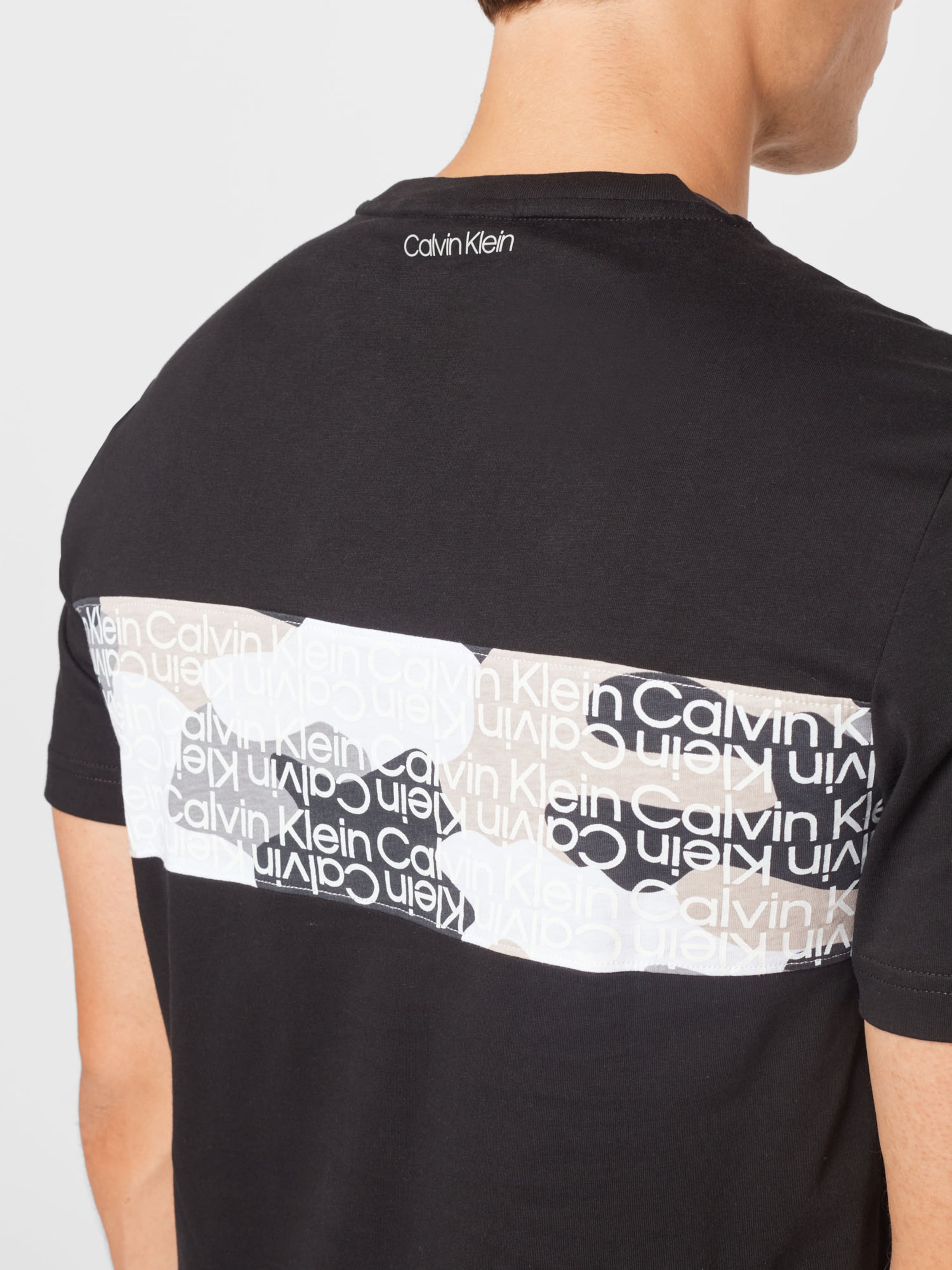 Calvin Klein T-shirt in Schwarz 