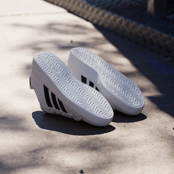 ADIDAS SPORTSWEAR Sneakersy w kolorze biały