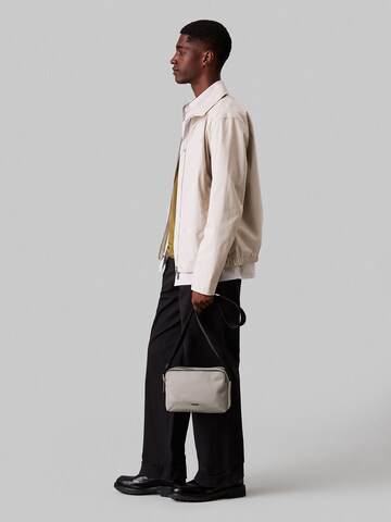 Sac à bandoulière Calvin Klein en gris