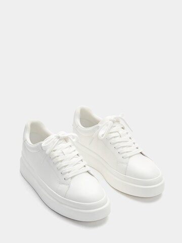 Pull&Bear Platform trainers in White