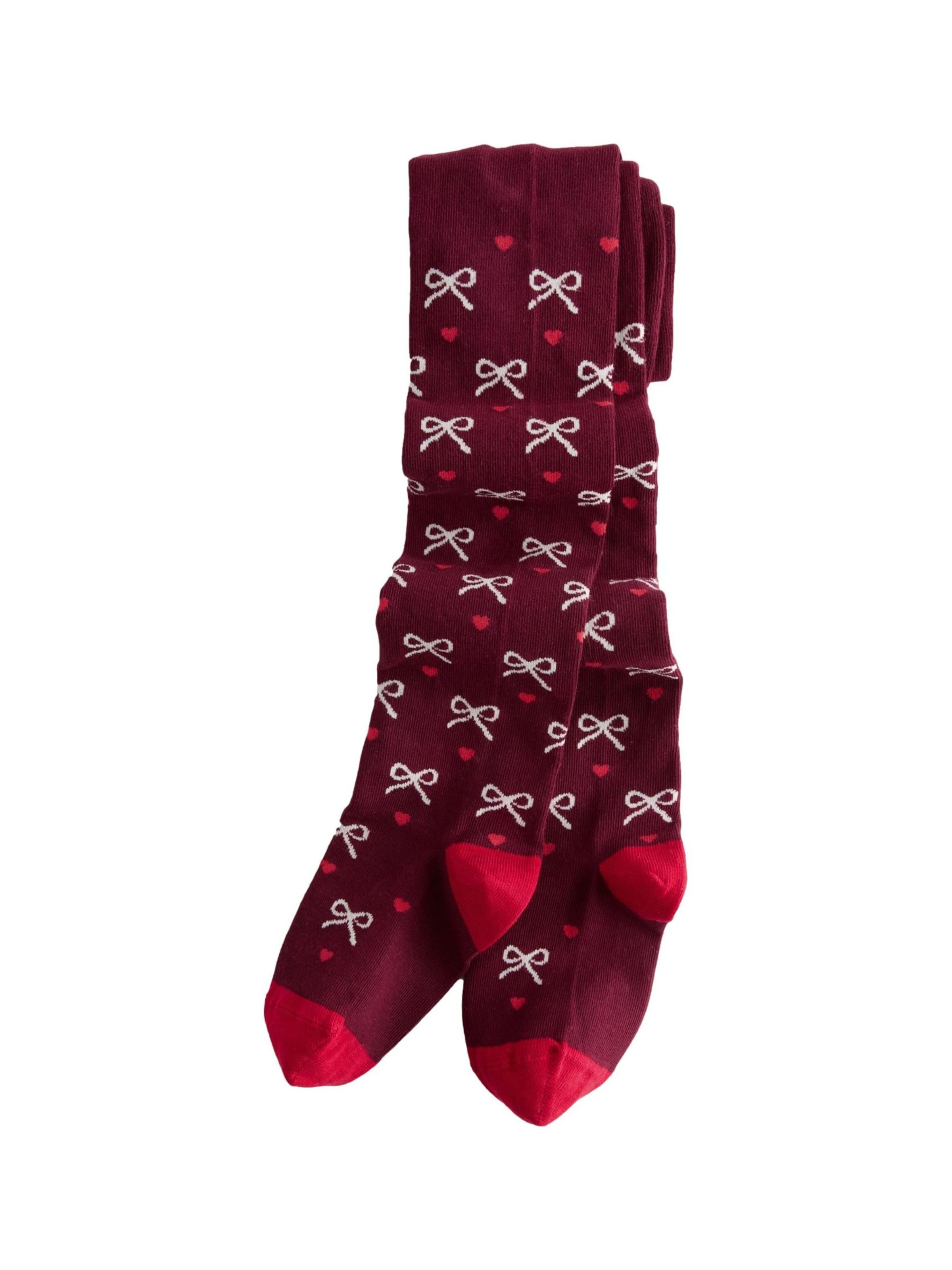 Next Καλσόν σε κόκκινο: μπροστά