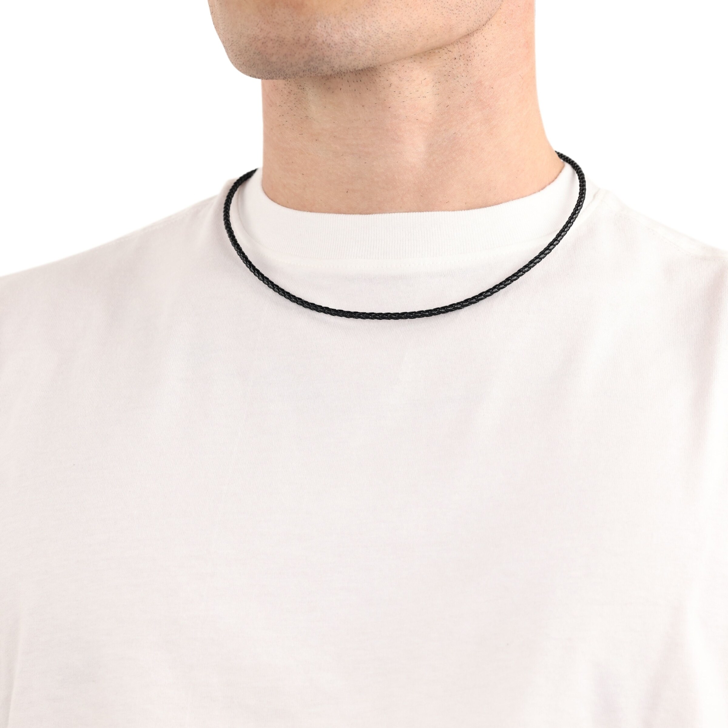 AMOR Necklace in Black