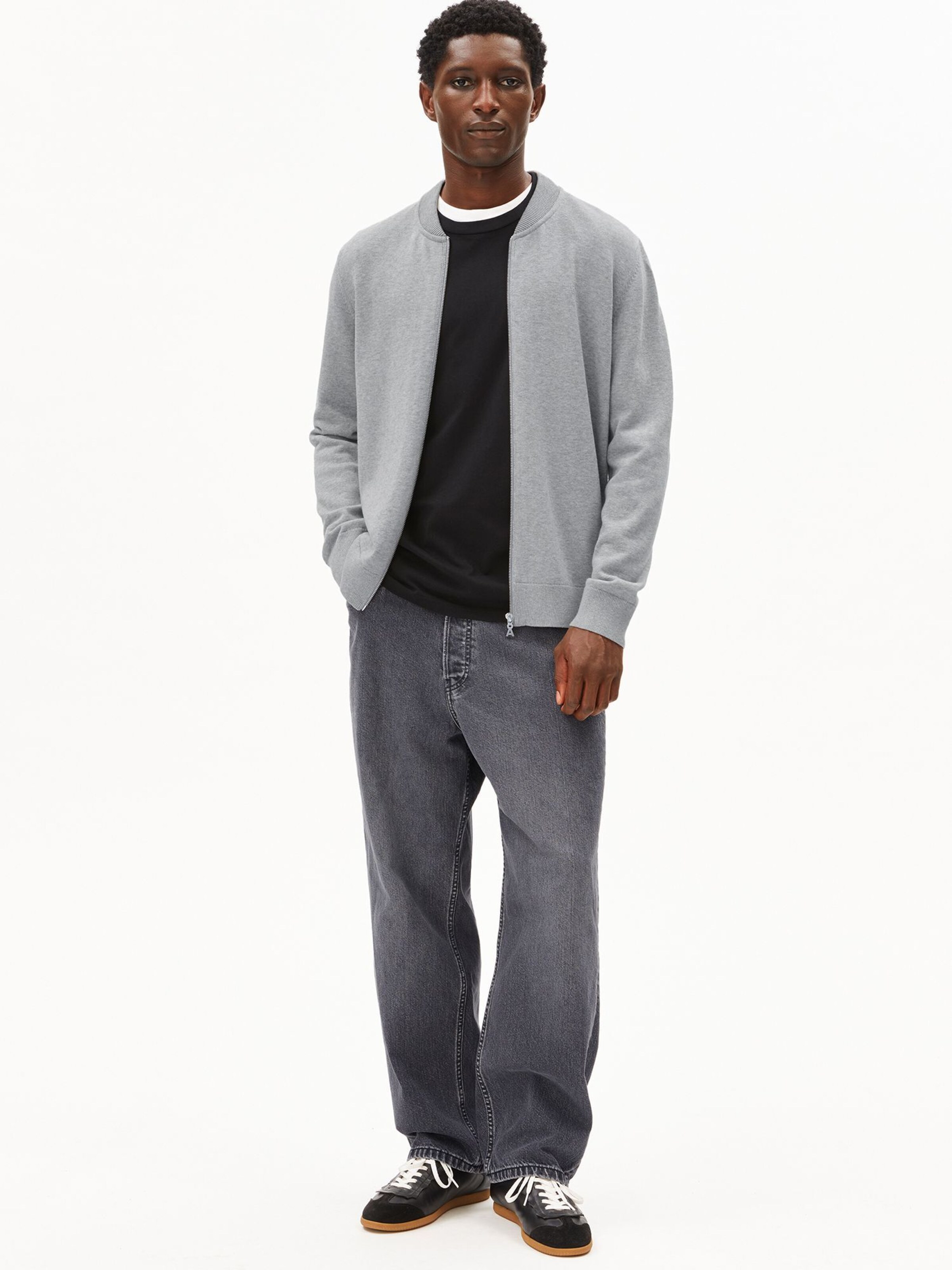 ARMEDANGELS Sweater in Grey: front