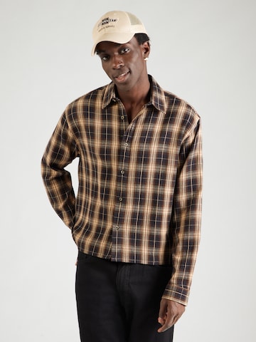 Regular fit Camicia di TOPMAN in marrone: frontale