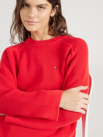 TOMMY HILFIGER Svetr – červená