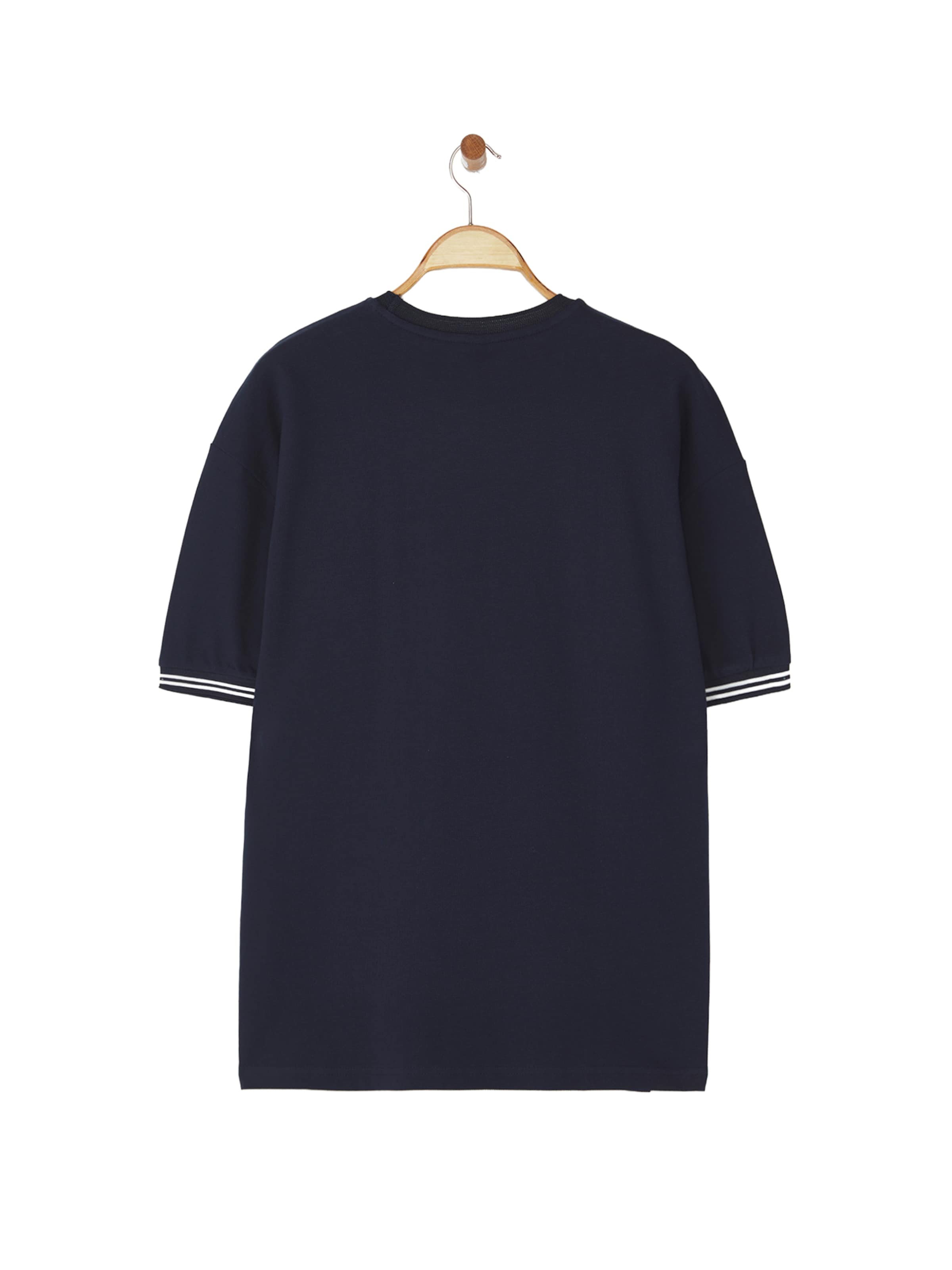 Trendyol Shirt in Blue