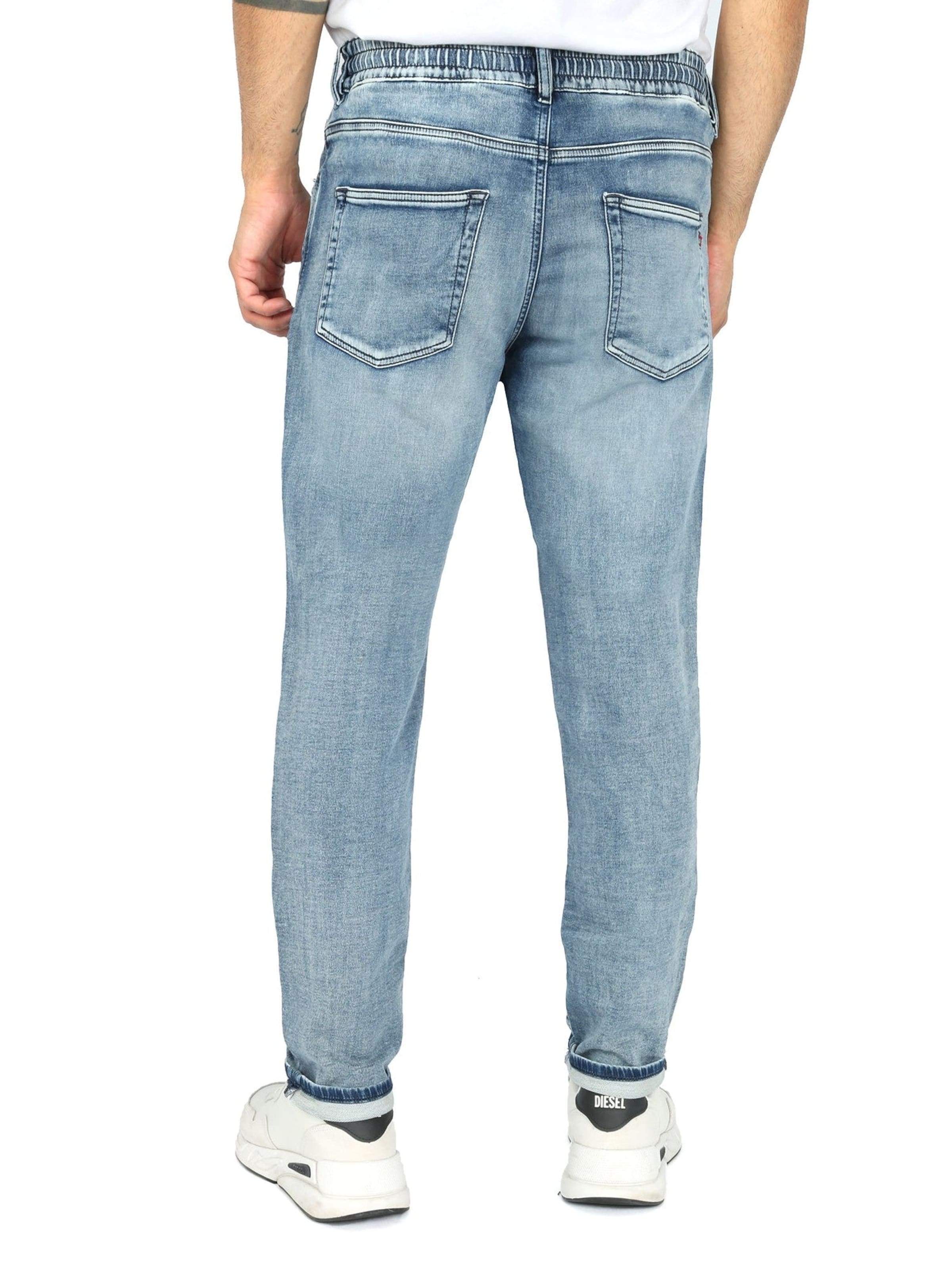 DIESEL Slimfit Jeans 'D-STRUKT SUPERSTRETCH JOGGJEANS'‌‌‌‌‌‌‌‌ in Blau