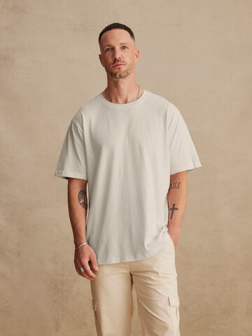 DAN FOX APPAREL Shirt 'Cem' in White: front
