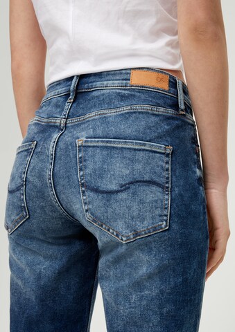 QS Slimfit Jeans i blå