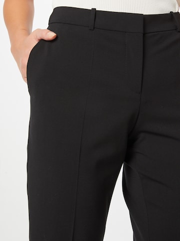 Regular Pantalon à plis 'Tamea' BOSS Black en noir