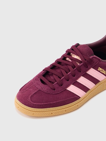 sarkans ADIDAS ORIGINALS Brīvā laika apavi 'HANDBALL SPEZIAL'