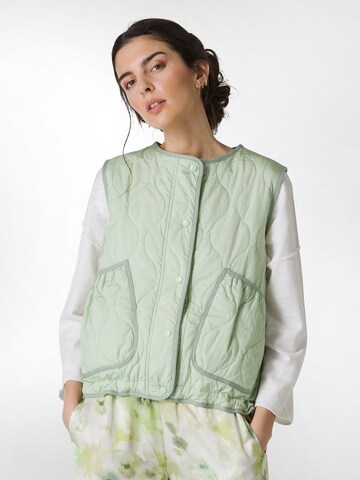 DEHA Vest in Green: front
