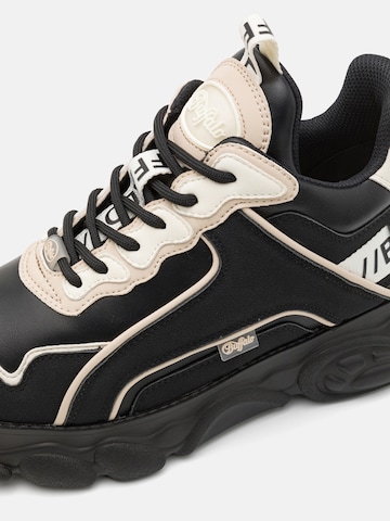 BUFFALO Trampki niskie 'CHAI' w kolorze czarny