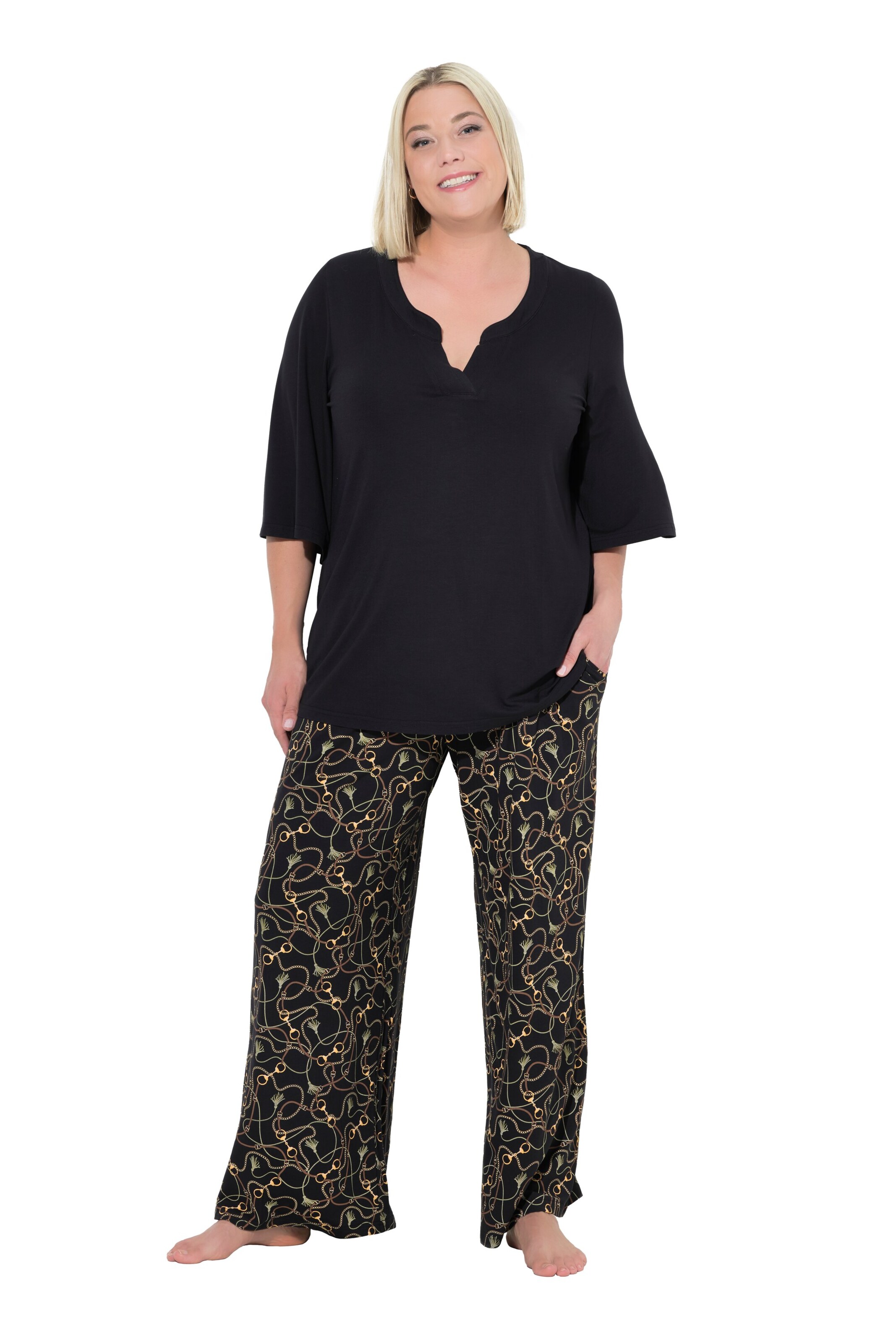 Ulla Popken Pajama in Black: front