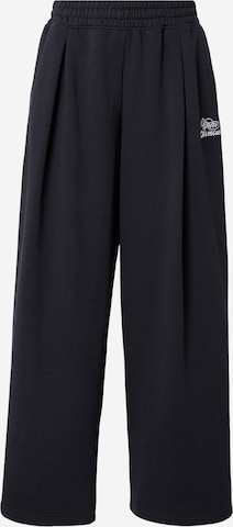 juoda UNDER ARMOUR Plačios klešnės Sportinės kelnės: priekis