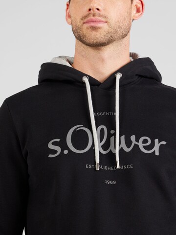 s.Oliver Sweatshirt in Schwarz