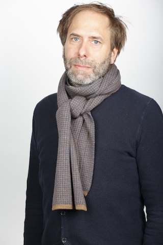 Real Guys Scarf in Brown: front