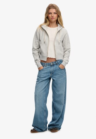 Veste de survêtement 'Essential' Superdry en gris