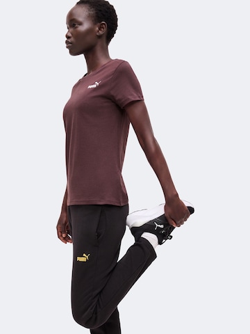 PUMA Λειτουργικό μπλουζάκι 'ESS Small No. 1' σε καφέ
