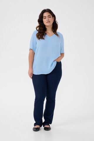 KAFFE CURVE Blouse 'Ami' in Blauw