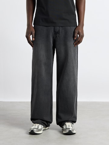 Burocs Baggy Jeans 'Vince' in Grey: front