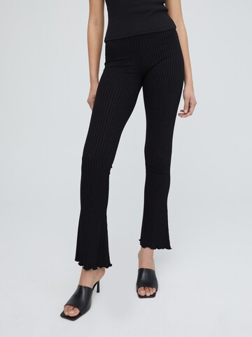 EDITED Flared Pants 'Alex' in Black: front