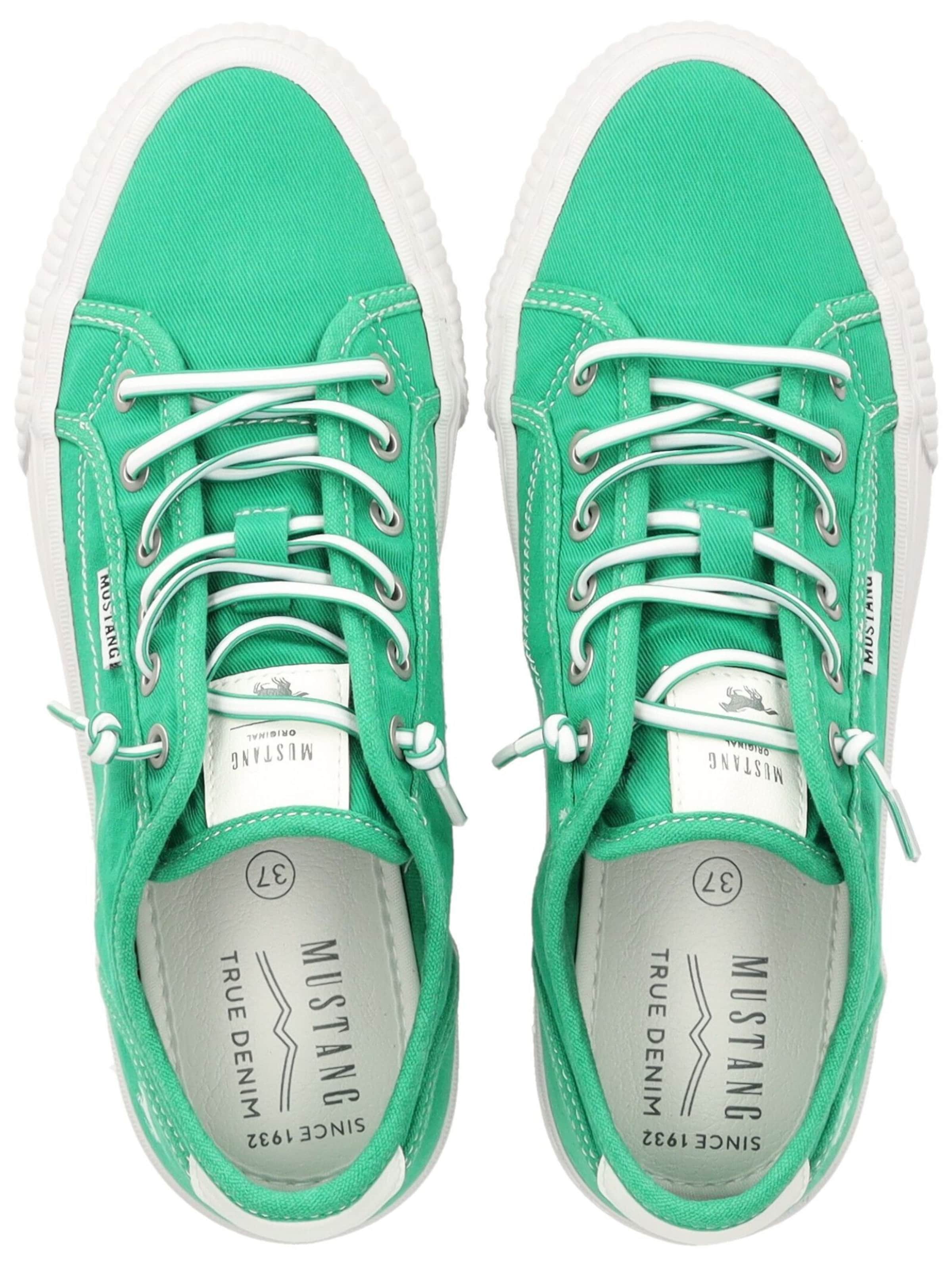 Sneaker bassa di MUSTANG in verde