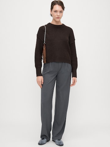 Only Tall Wide leg Veckad byxa 'ONLSVEA' i grå