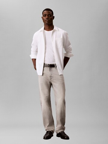 Calvin Klein Jeans Loosefit Jeans in Grau: Vorderseite