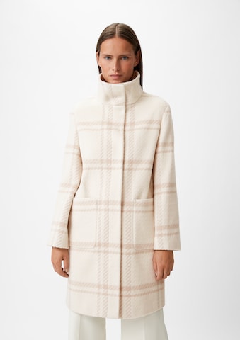 COMMA Between-Seasons Coat in White: front